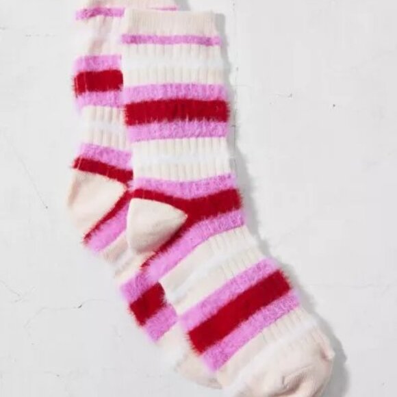 Urban Outfitters Accessories - NWT Urban Outfitters Cozy Eyelash Red Striped Crew Socks